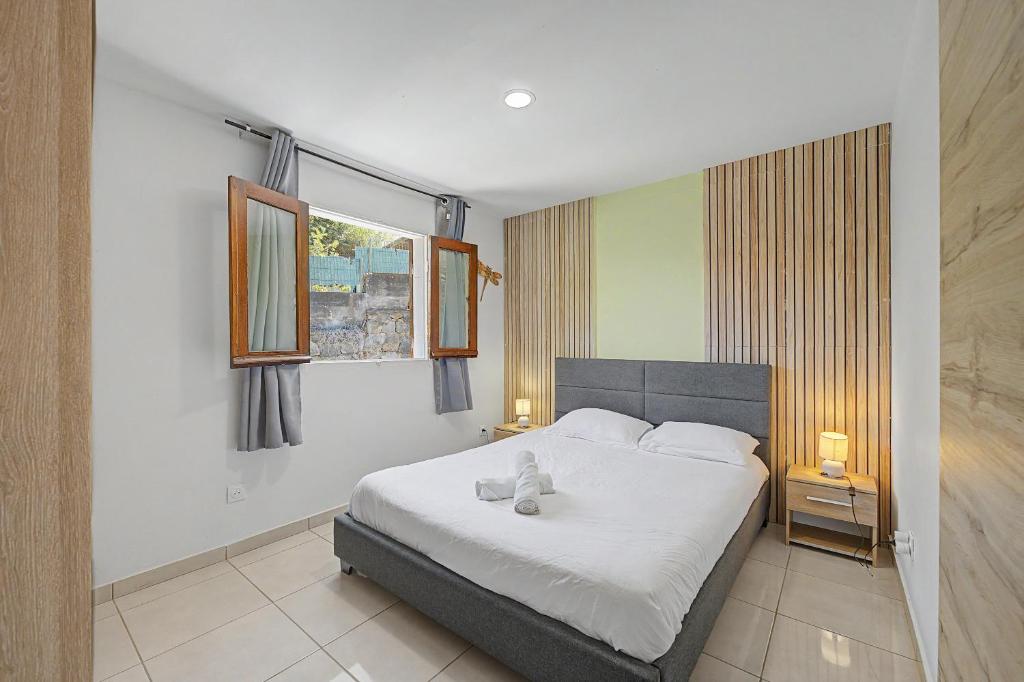 Maison entière • Piscine, Jacuzzi & 4 chambres 5
