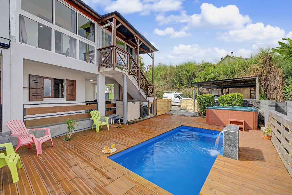 Maison entière • Piscine, Jacuzzi & 4 chambres 6