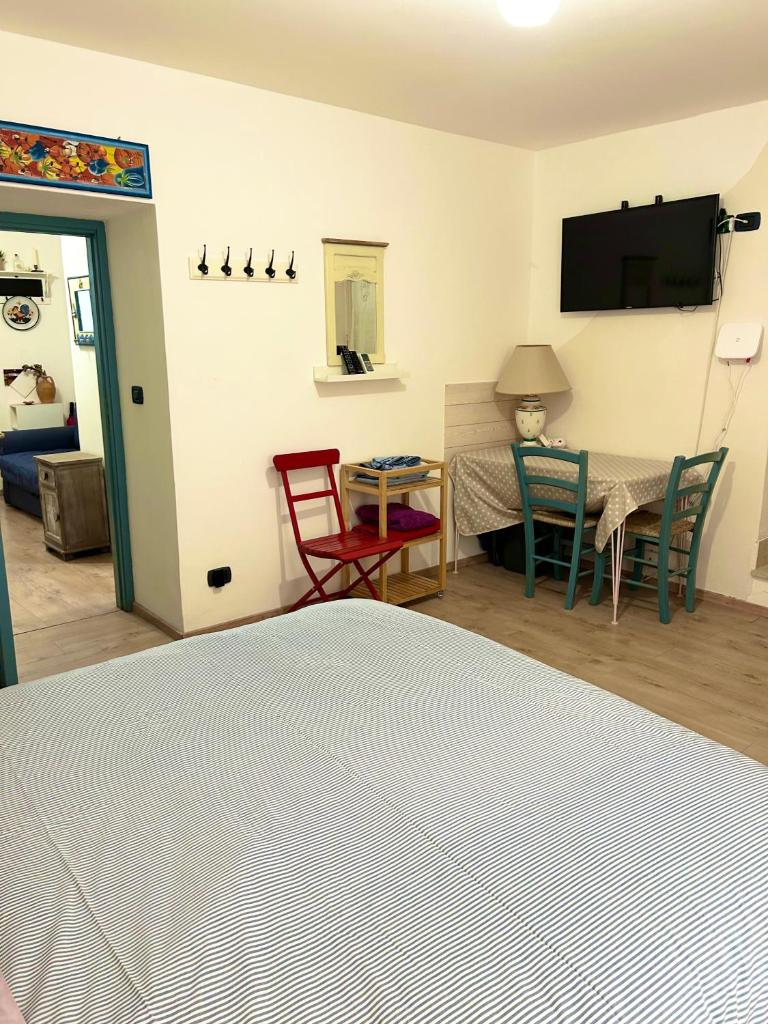 Casetta BLU 5