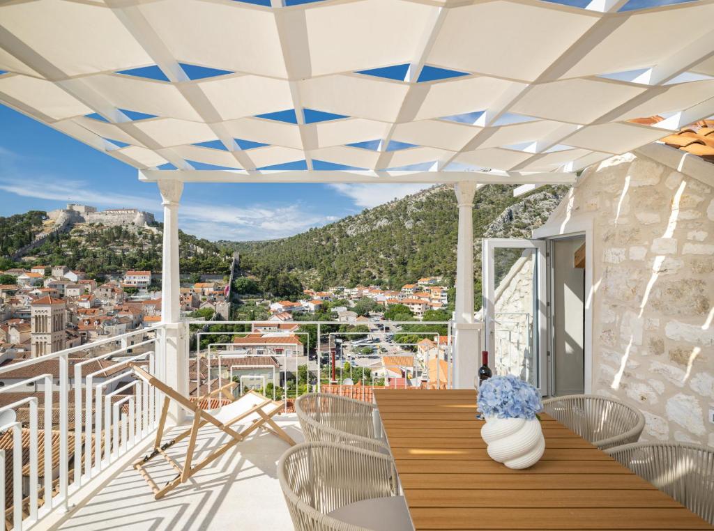 Mayiva Royal House Center Hvar -Breathtaking Penthouse Terrace & Large Sun Terrace 7