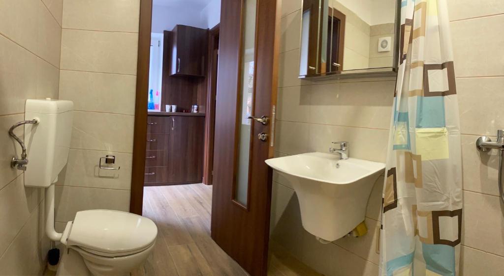 Valivillas Apartament Militari 6