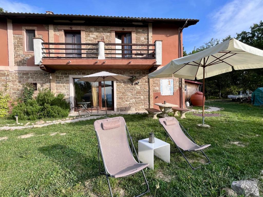 Ina Maka - Appartamento con giardino immerso nel verde 8