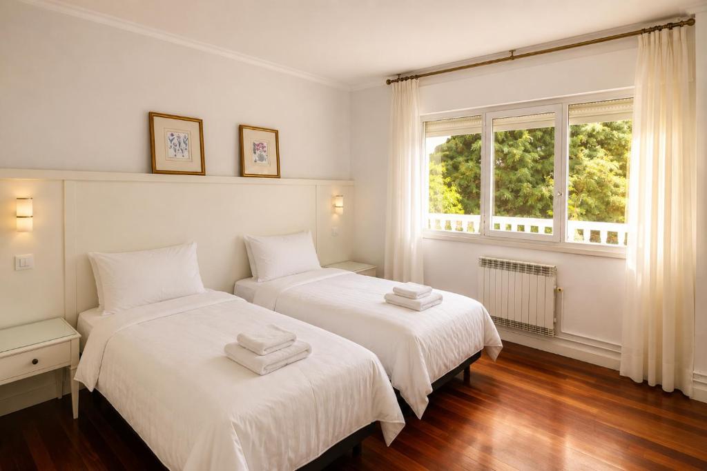 Amplia casa con jardín, terraza y parking privado 6