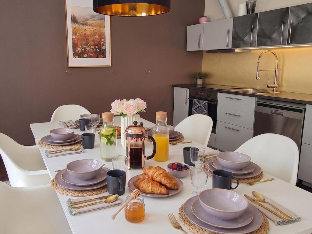 Heaven Apartment 4