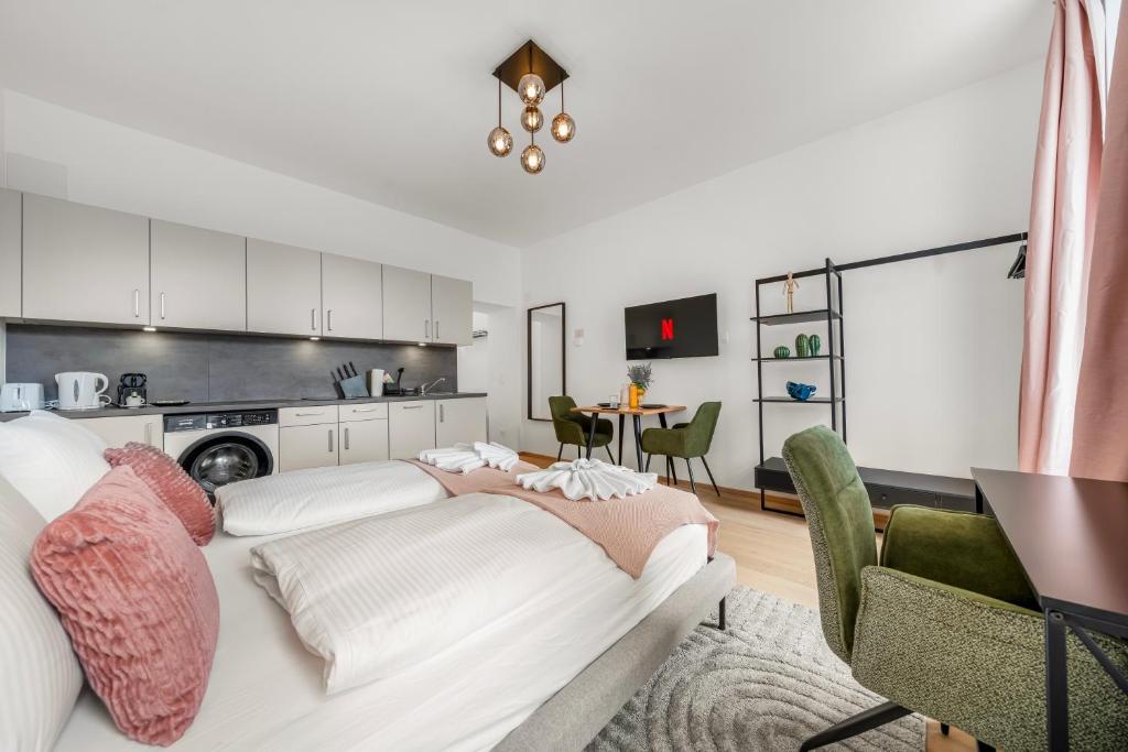 Premium Apartments, 10min to the city center, kitchen, no Elevator 8