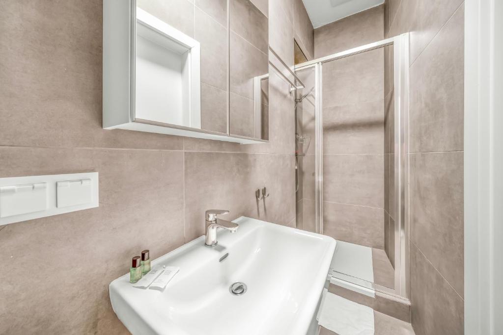 Designer Studios, 10min to Stephansplatz, Metro, no Elevator 3