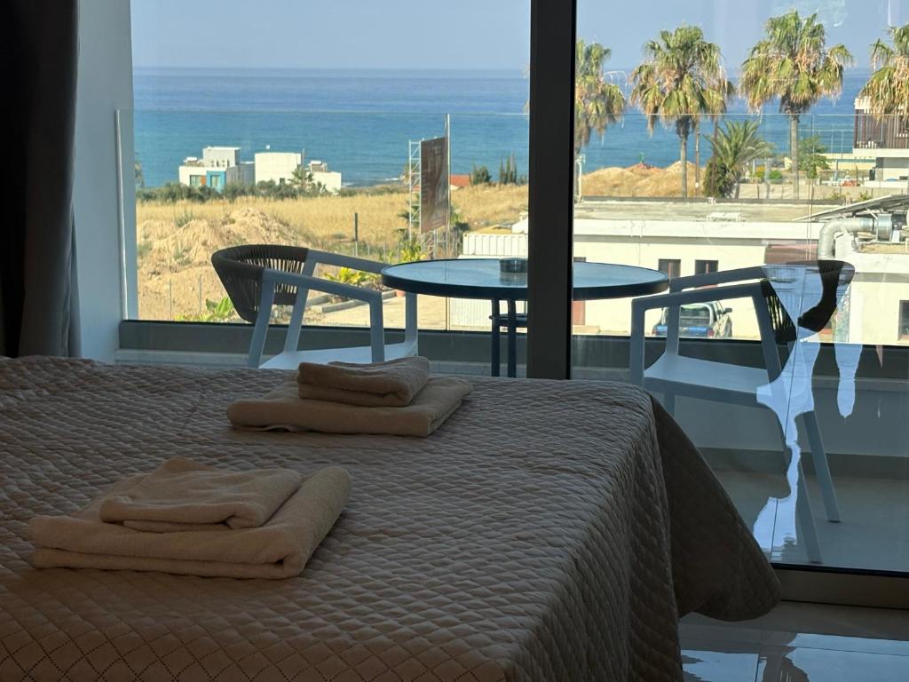 Harmony Seaview Apartments 5