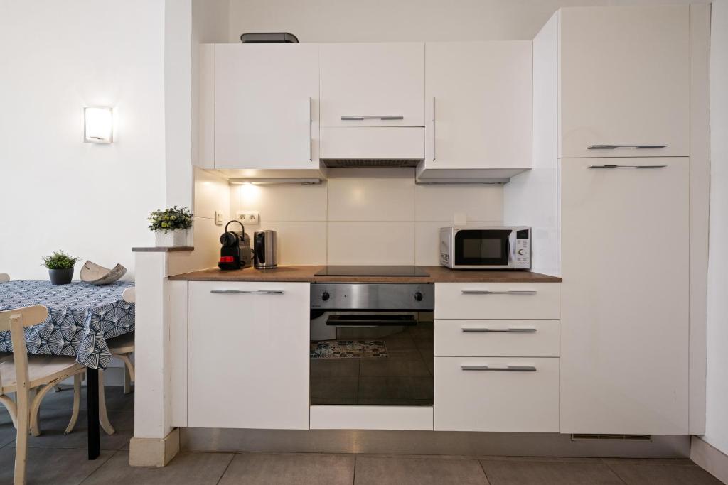 In the heart of Old Nice - 2min. from Cours Saleya and Promenade des Anglais 8