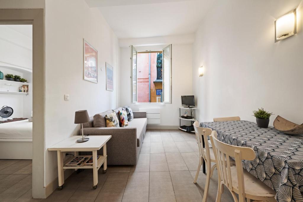 Wohnung in Nizza: In the heart of Old Nice - 2min. from Cours Saleya and Promenade des Anglais