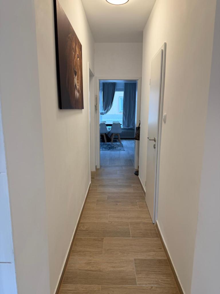 Downtown Apartment 7