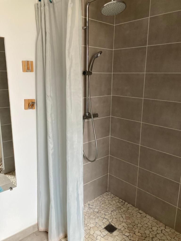 Belle villa neuve bioclimatique proche plages golf 7