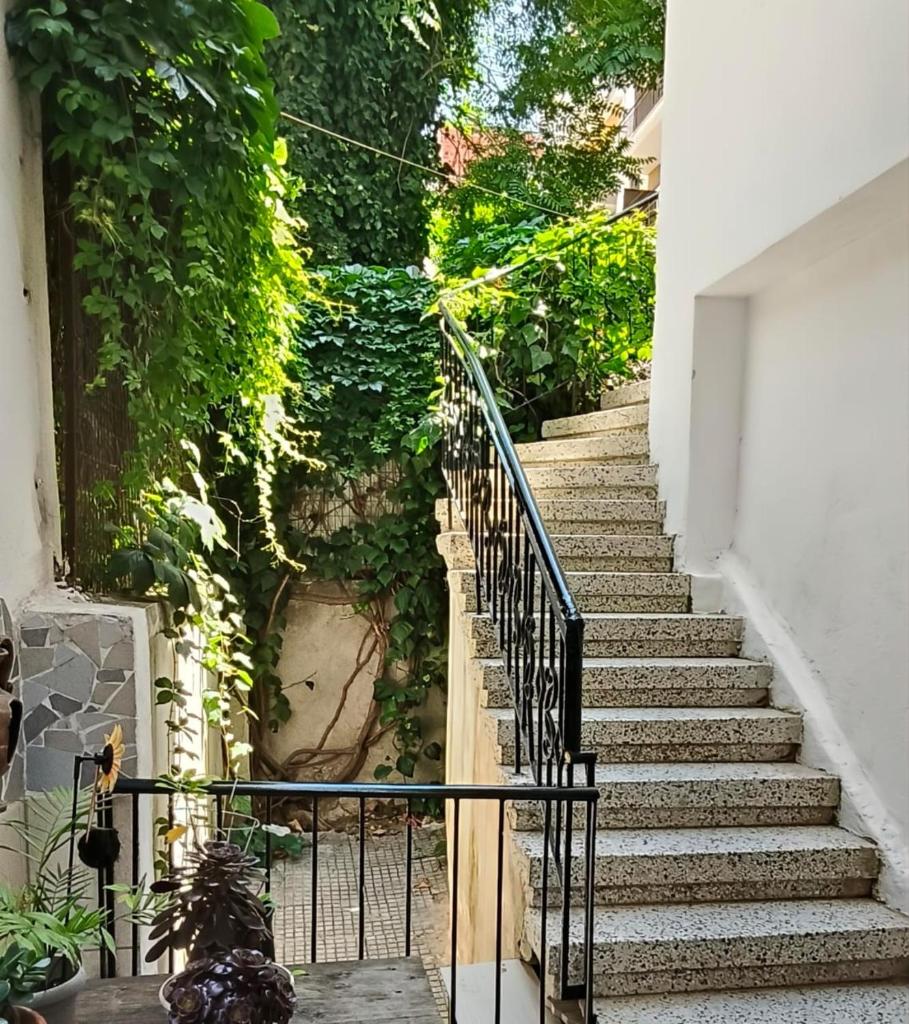 Neapoli Light Residence 5