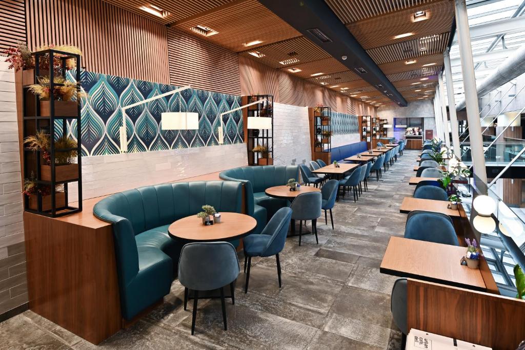 Bosmal Arjaan by Rotana 4