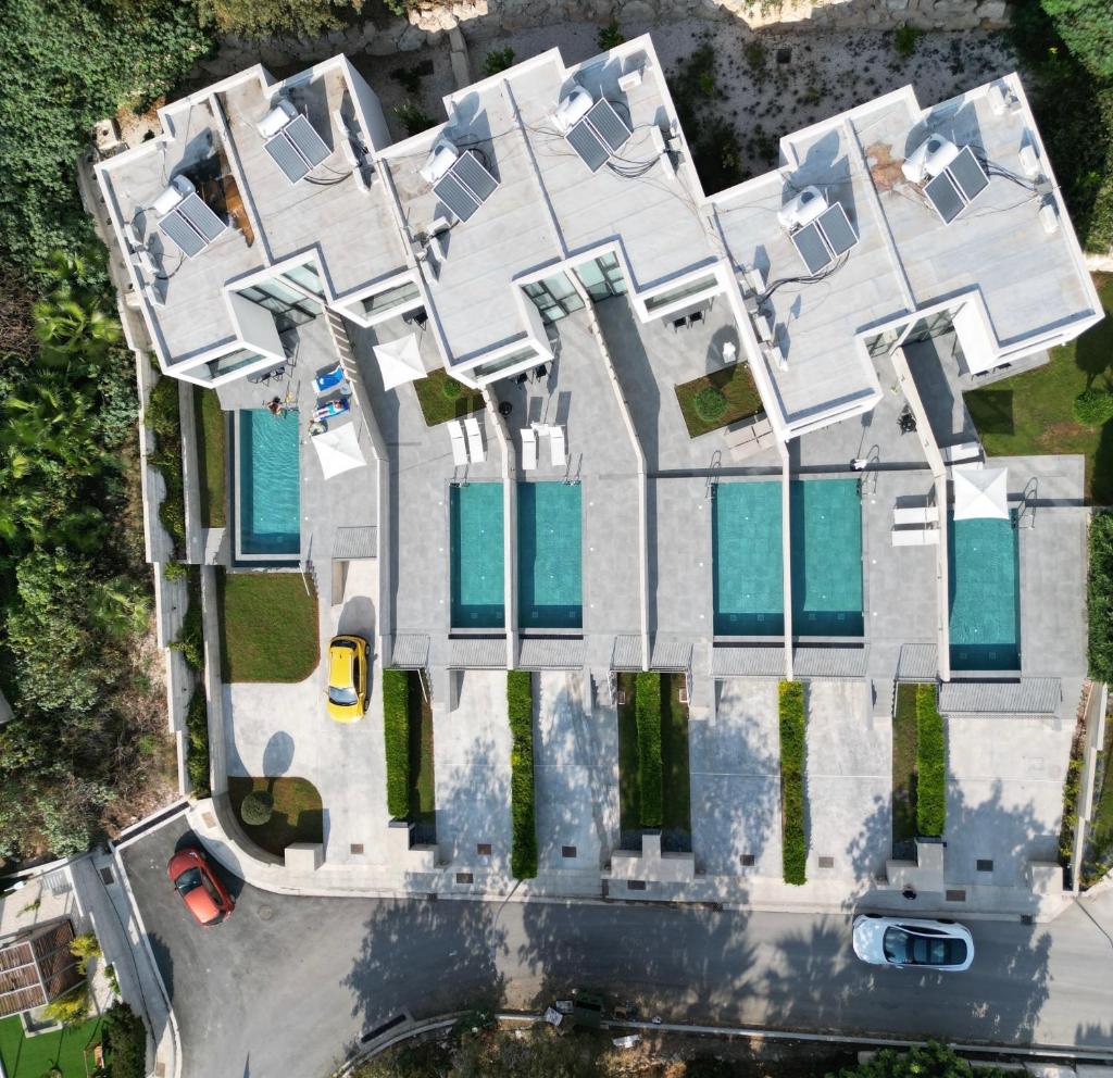 Sunset Park Villas 7