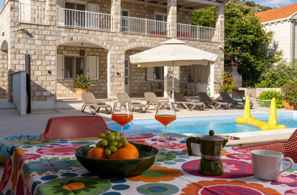 Villa Sunny Oasis - Family Fun 5