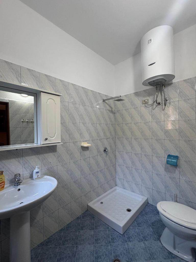 Pararse Apartments 2