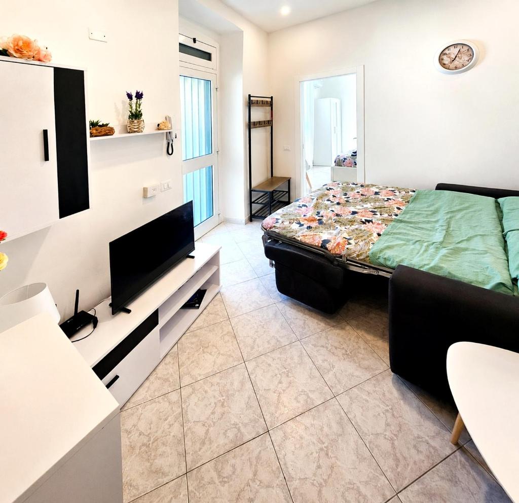Good Night Family Apartment - 5 min from station 8