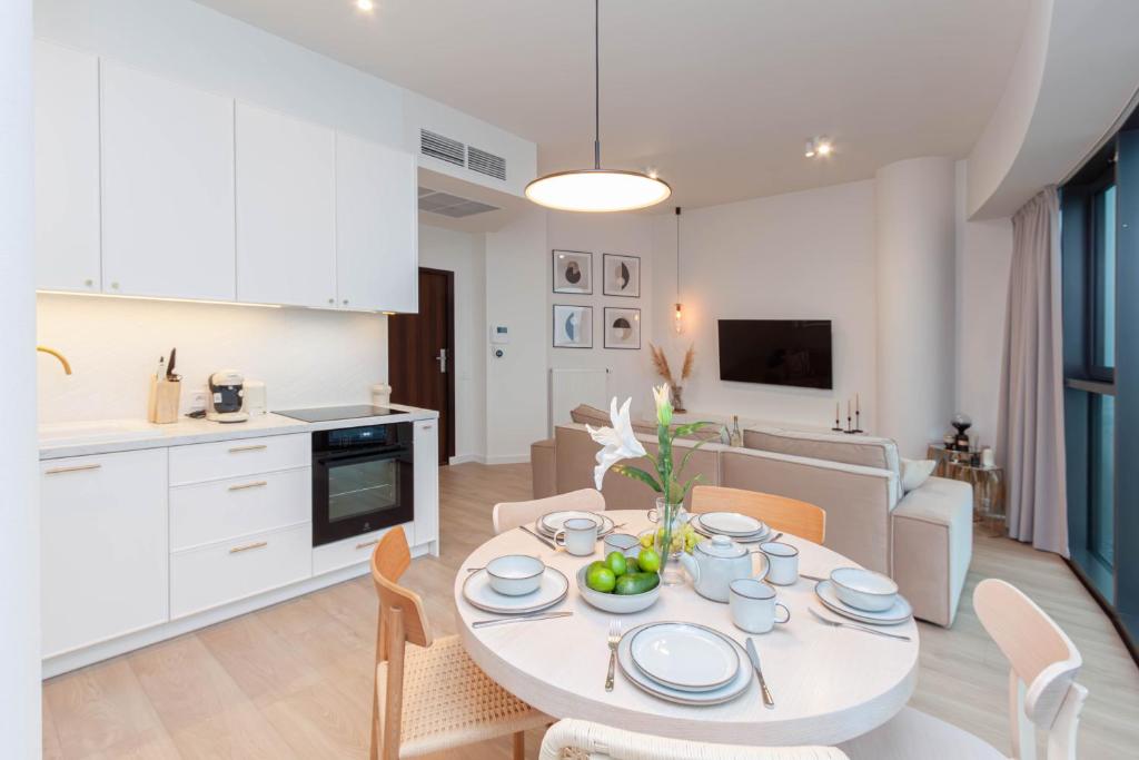 Apartly - Hanza Tower apartament City View, parking, pool, sauna 6