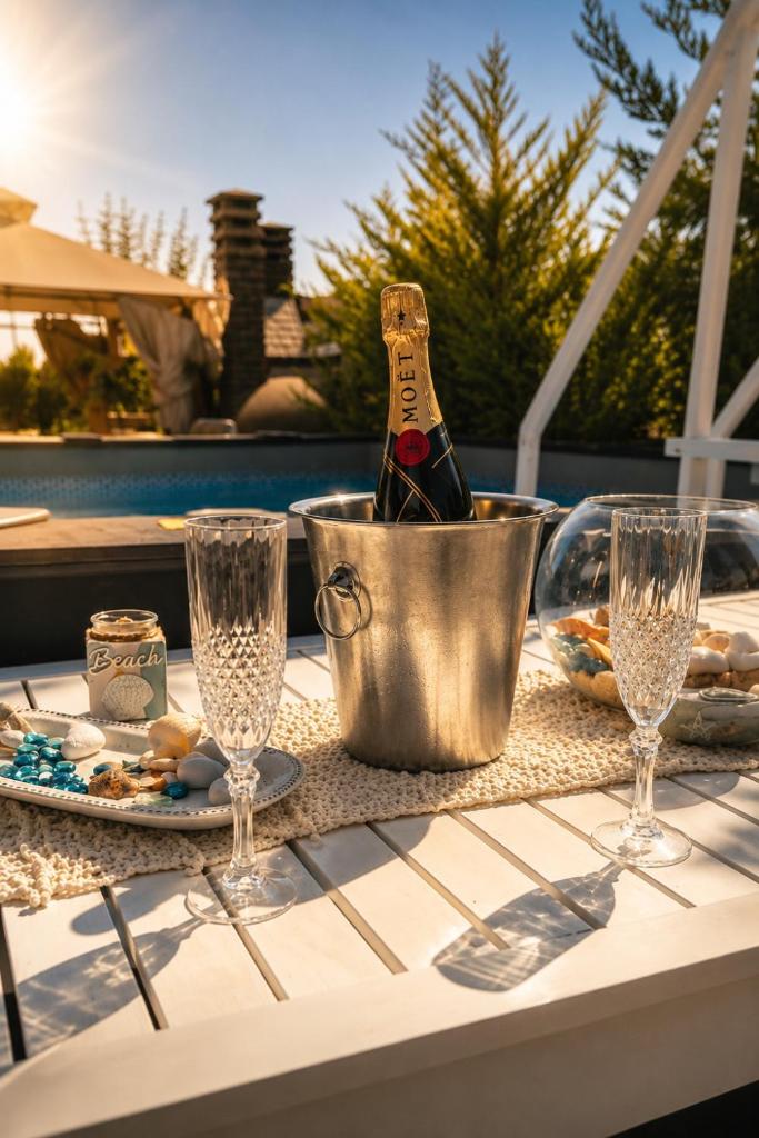 Heraklia villa sea view pool & jacuzzi 7
