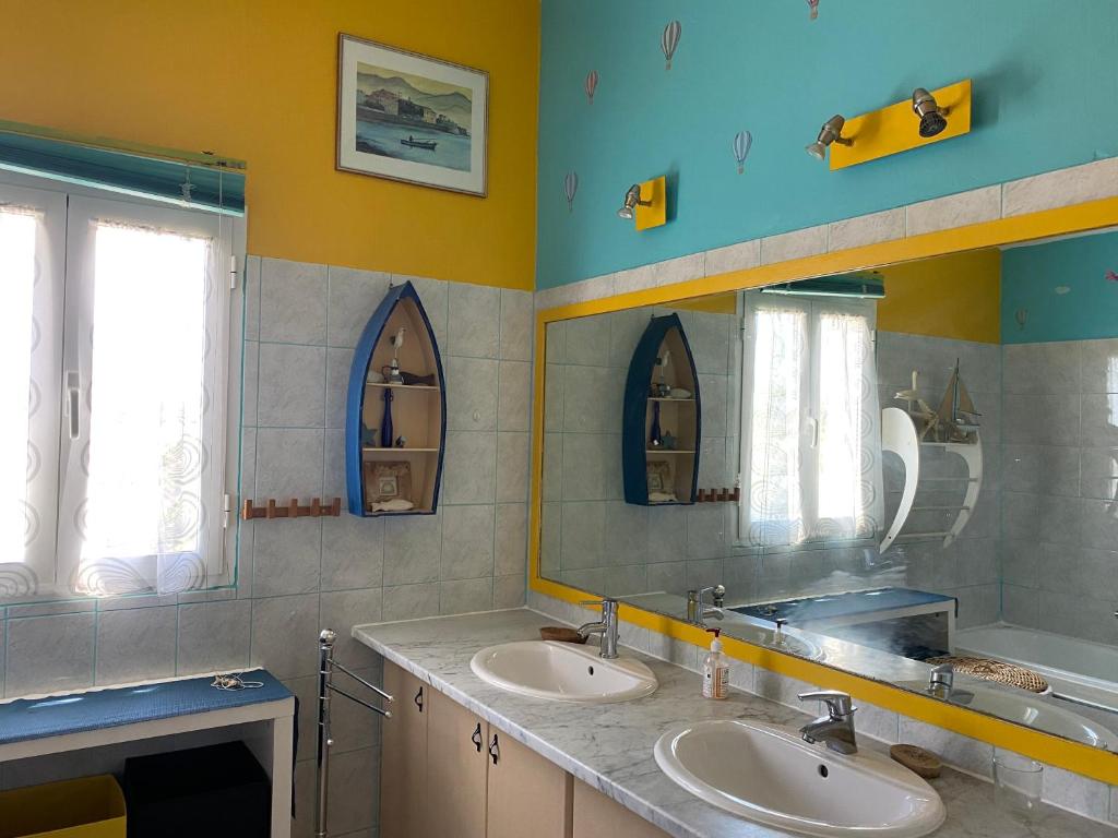 VILLA LARGIA porto vecchio - A 5 MIN DES PLAGES DE PALOMBAGGIA - CALME- CLIMATISATION 7