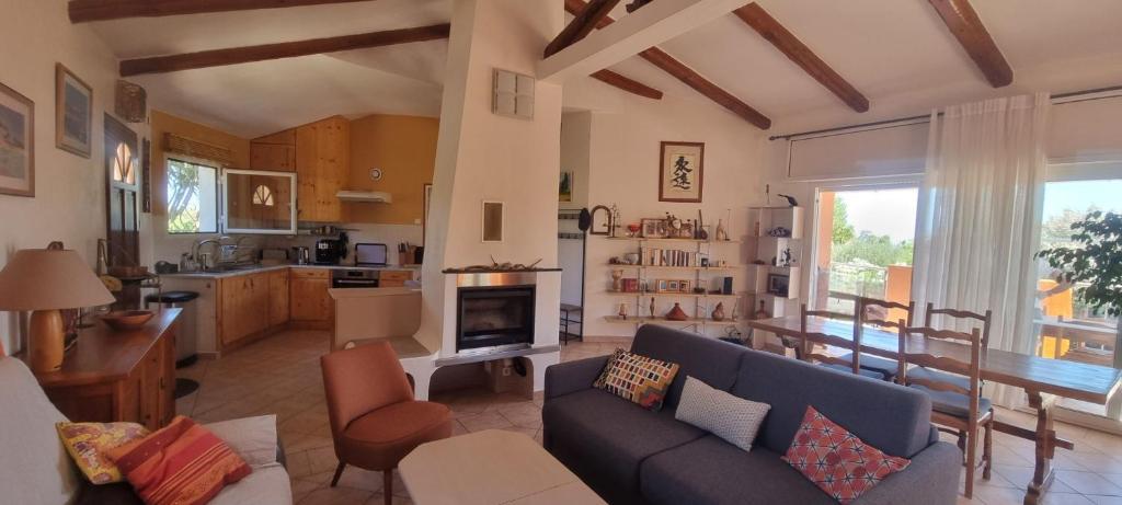 VILLA LARGIA porto vecchio - A 5 MIN DES PLAGES DE PALOMBAGGIA - CALME- CLIMATISATION 4