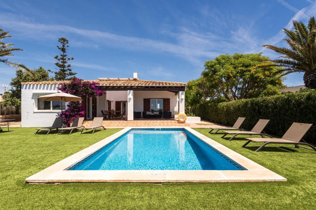 Villa Ribes by Escape Home 8