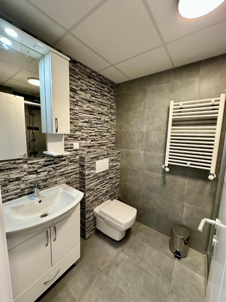 Emerald Luxury Apartments 6