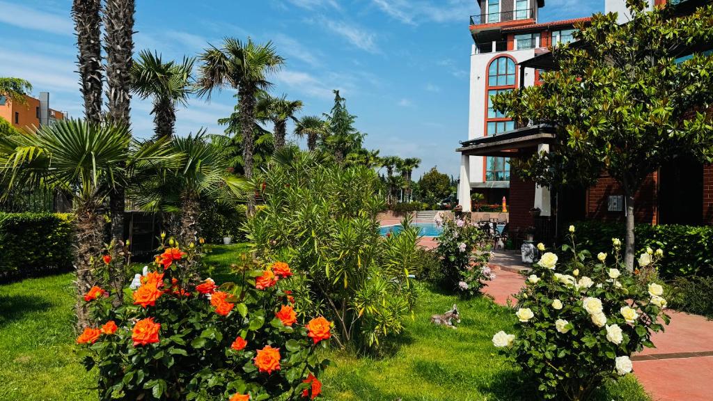 Chateau del Marina Apart Complex 7