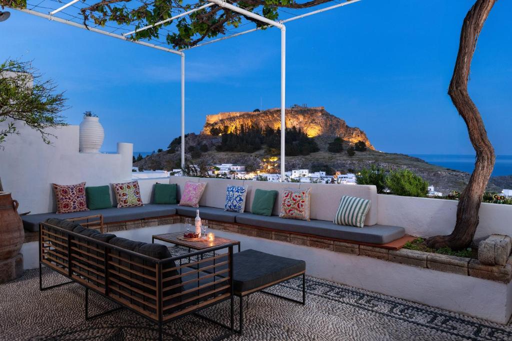 Arte Lindos Suites 3