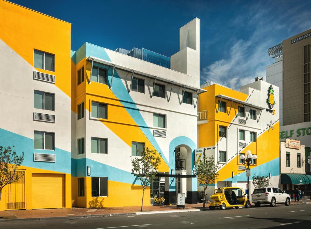 Staypineapple, Hotel Z, Gaslamp San Diego Image