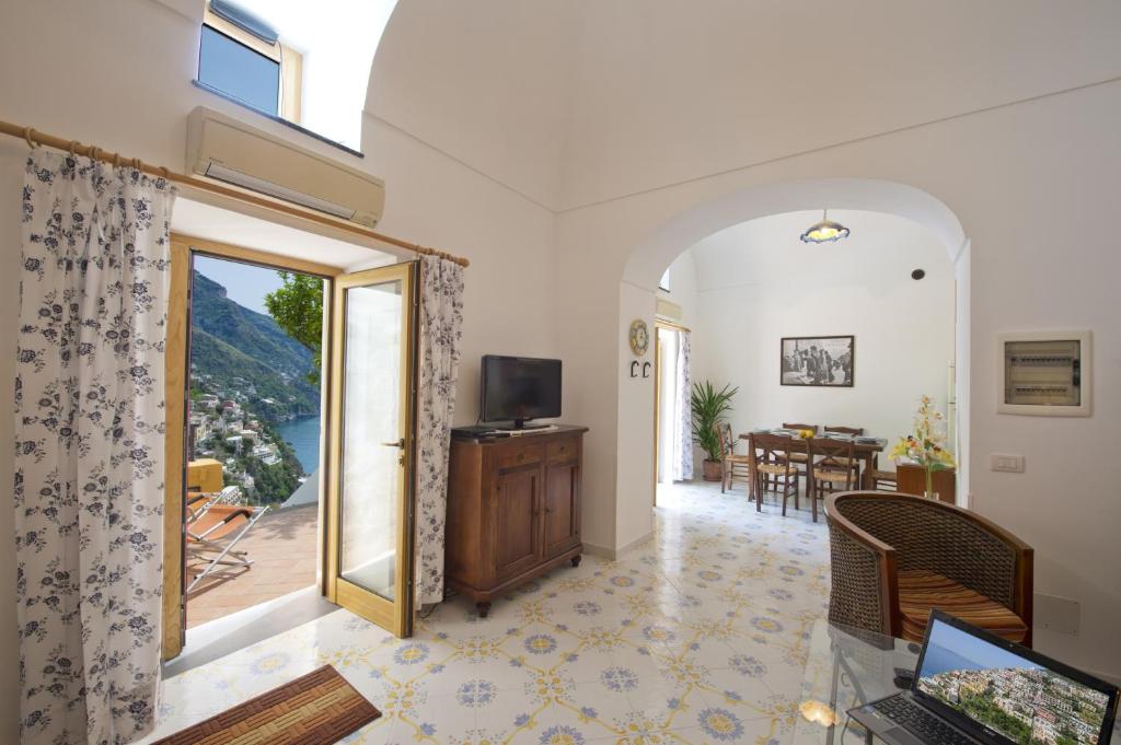 Casa Hellen Positano center 4