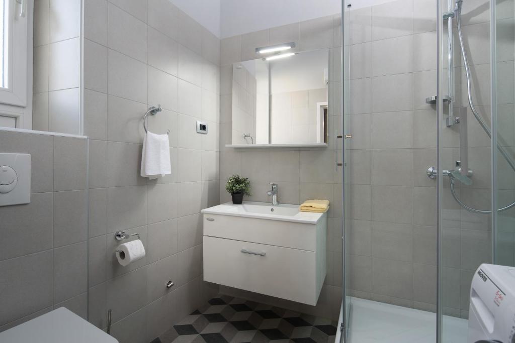 Studio Apartments River - Self Check-in 3