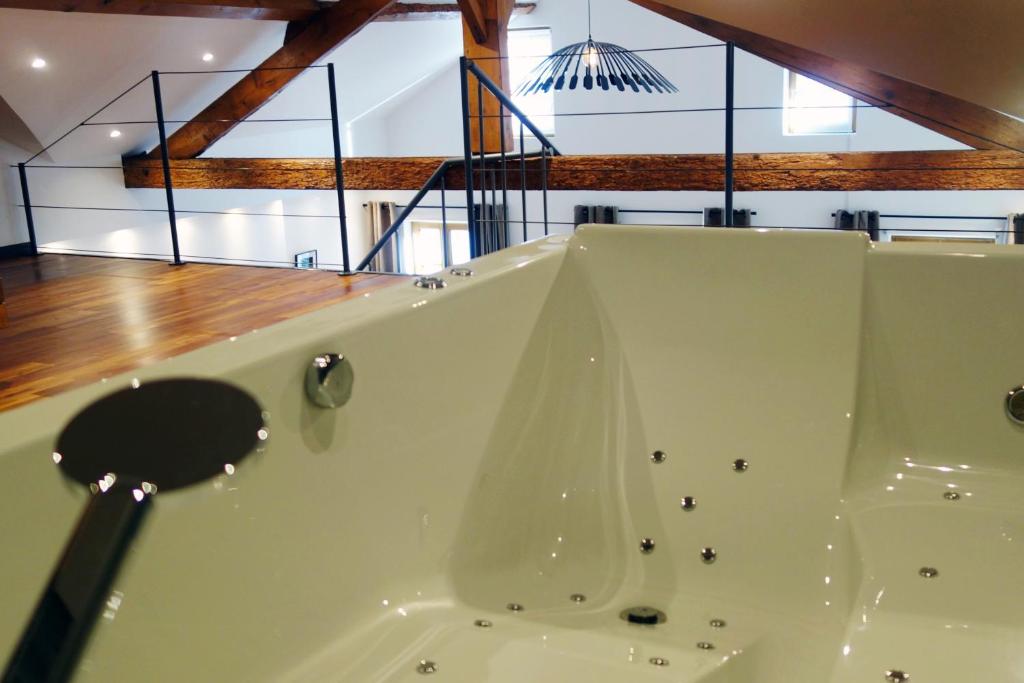 Les suites sainte claire 2