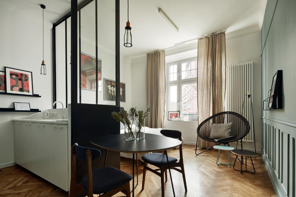 FOUR STORIES APARTMENTS - Krasinskiego 5