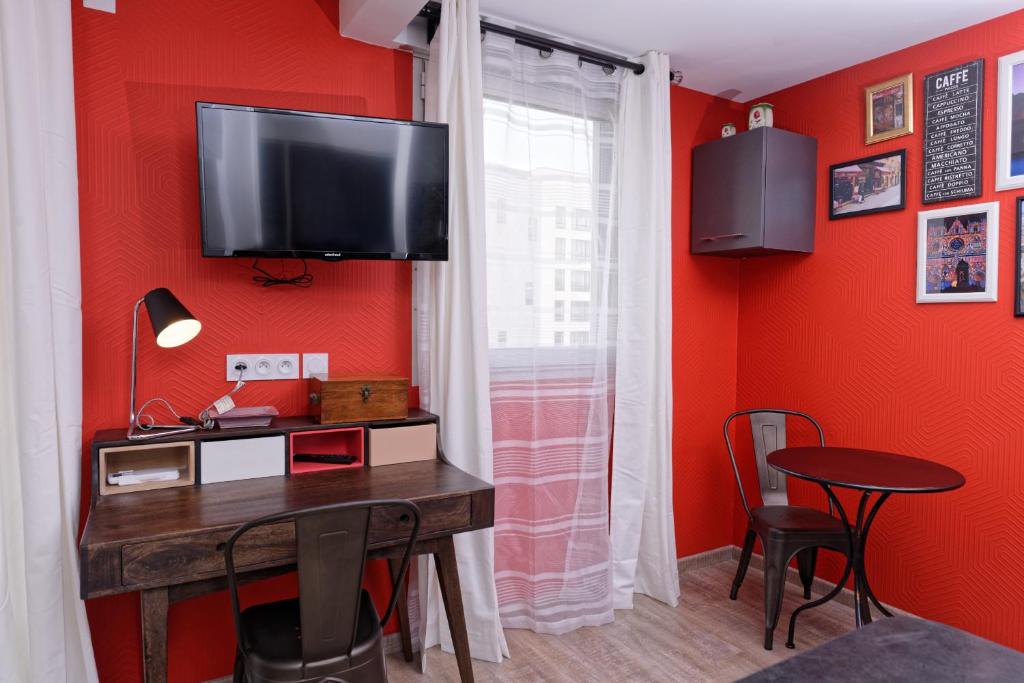 At home in lyon 3