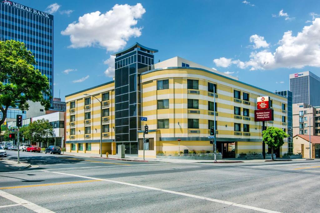 Best Western Plus LA Mid-Town Hotel Image