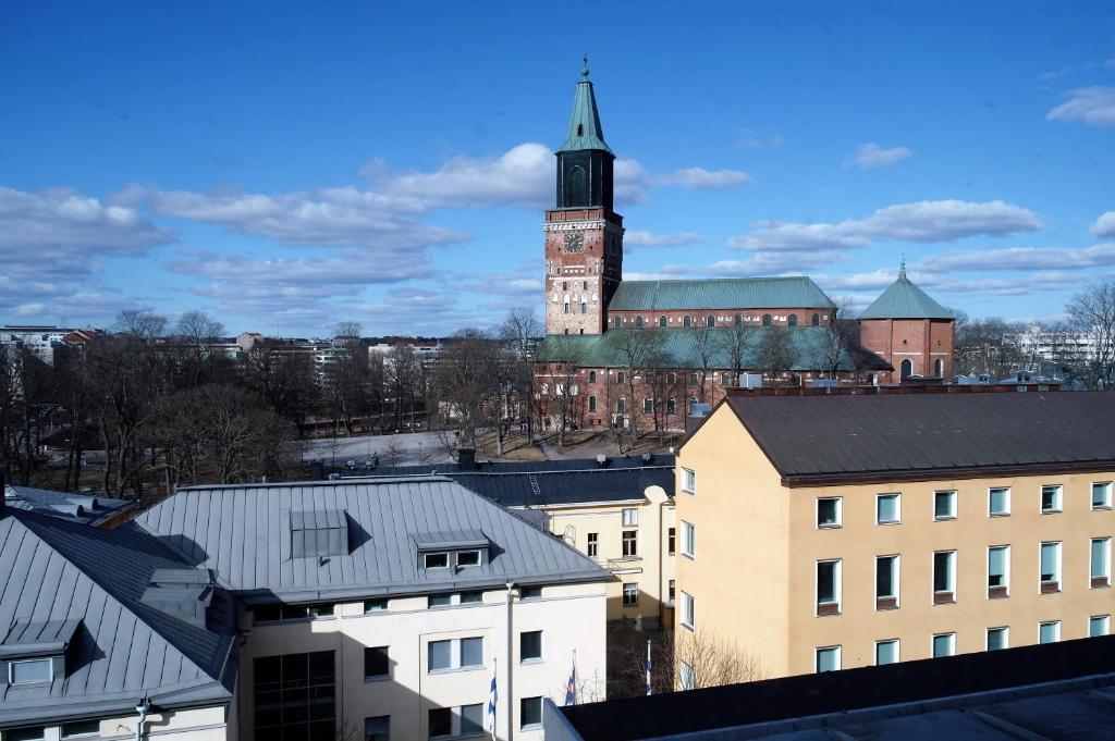 Cozy Apartment near Turku Cathedral Church 6