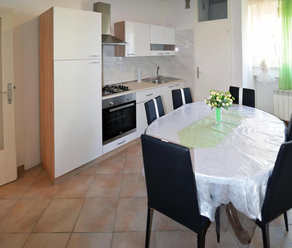 Apartment Andrej 4