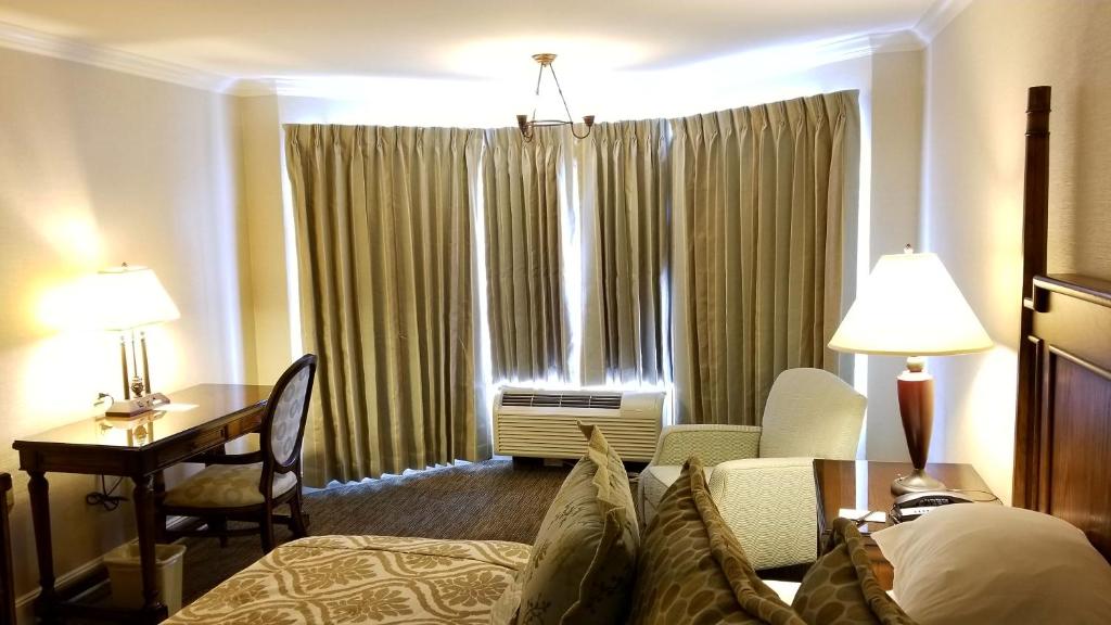 Chelsea Inn Image