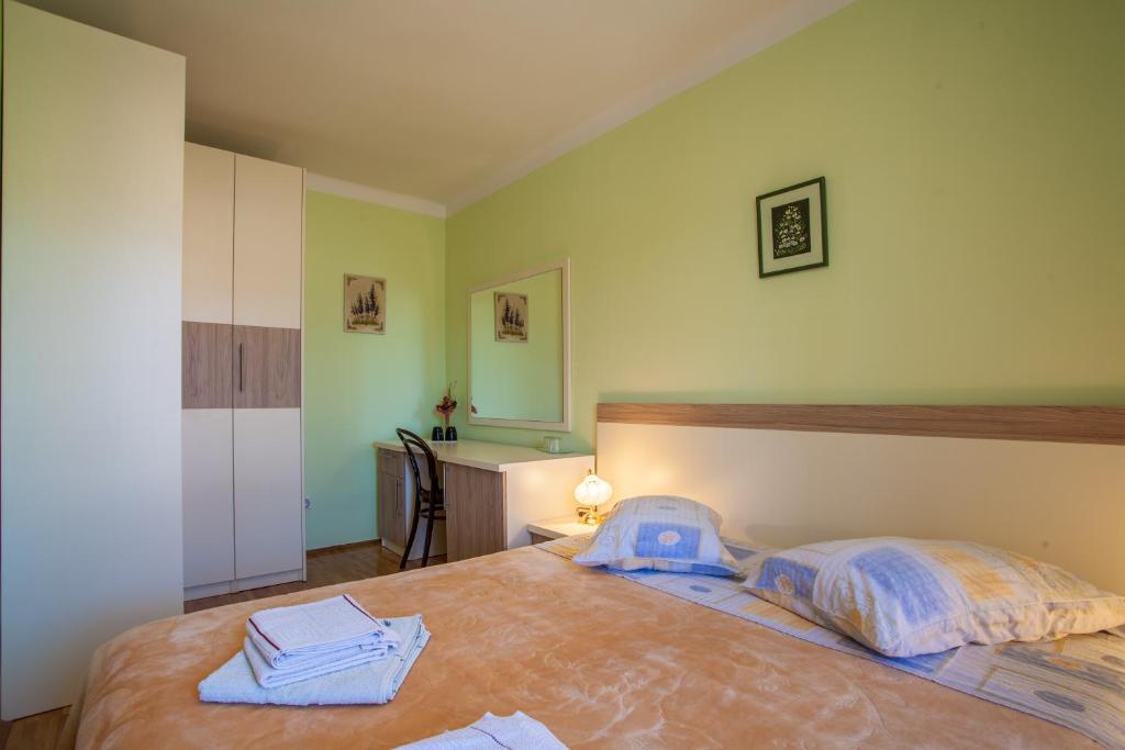 Gallery image of Rooms Kučić in Cres