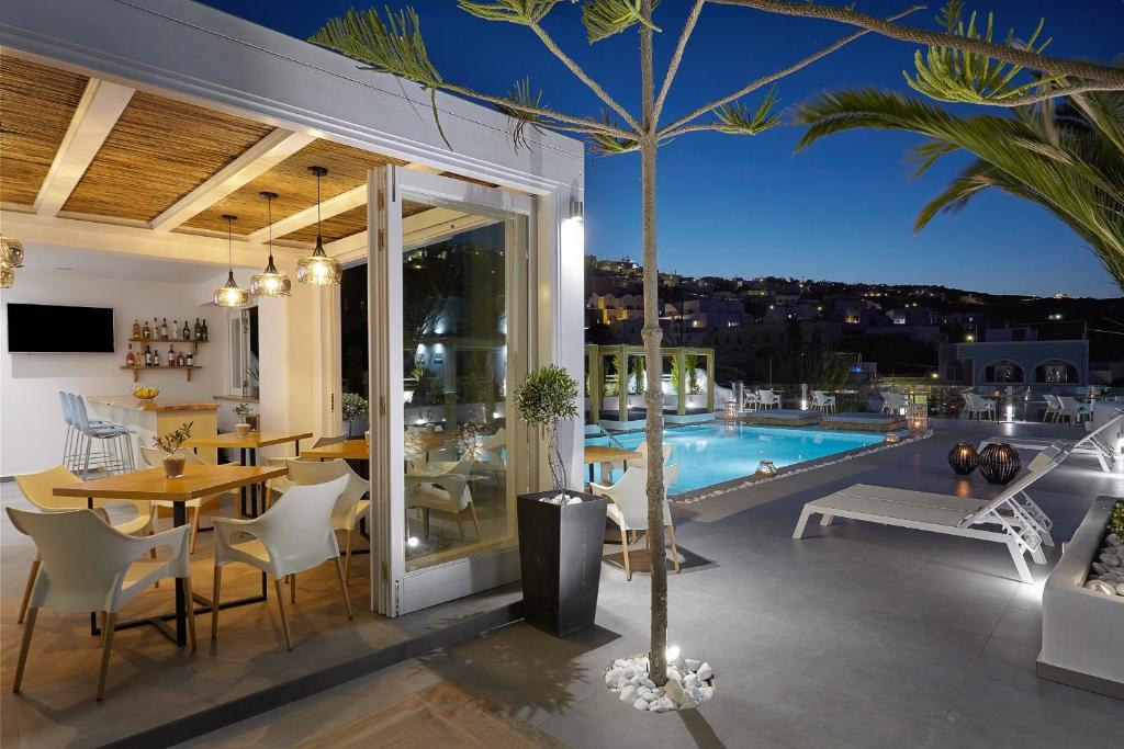 Callia Retreat Suites - Adults Only photo