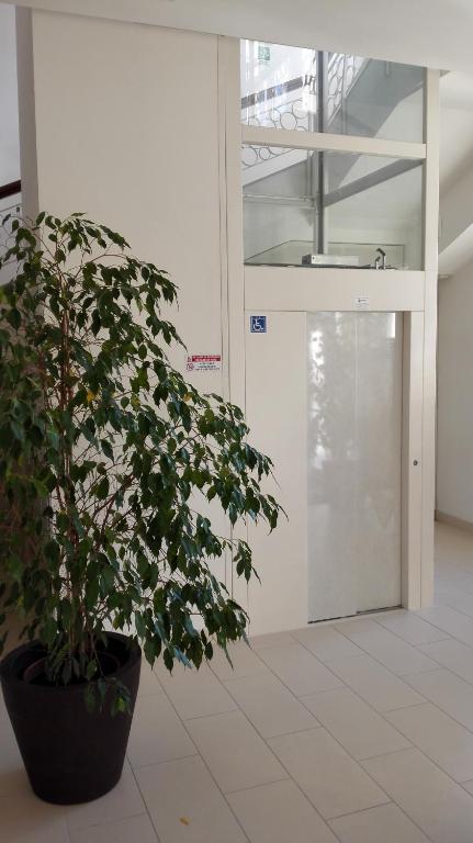 Foto da galeria de Eliopoli Beach Hostel & Restaurant em Tirrenia