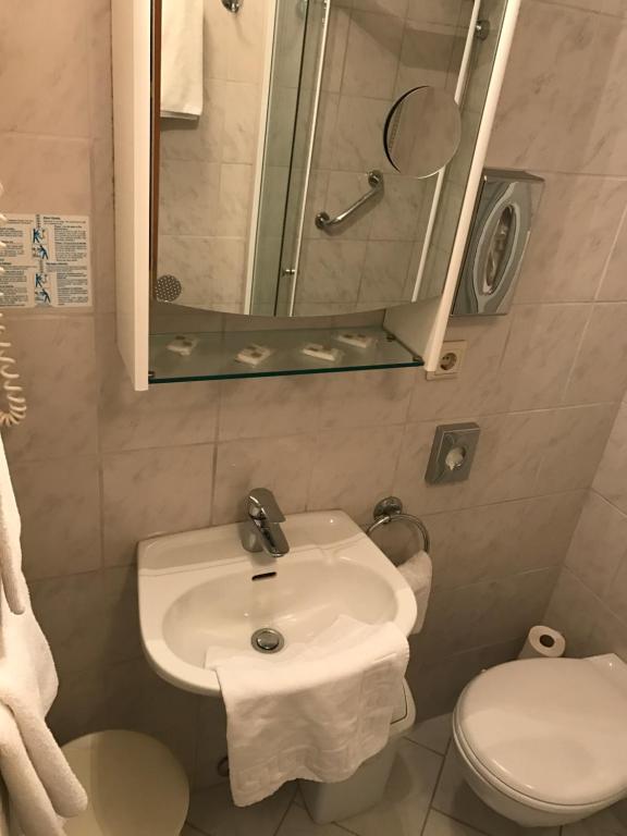 Koupelna v ubytování Hotel Rheinlust