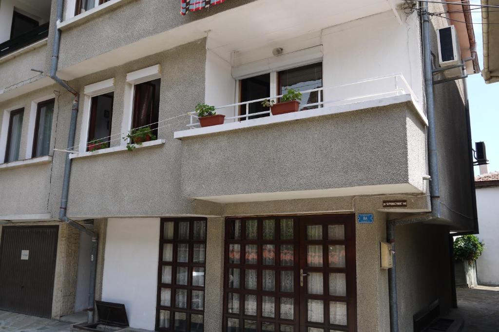 Apartment Kalafatewi