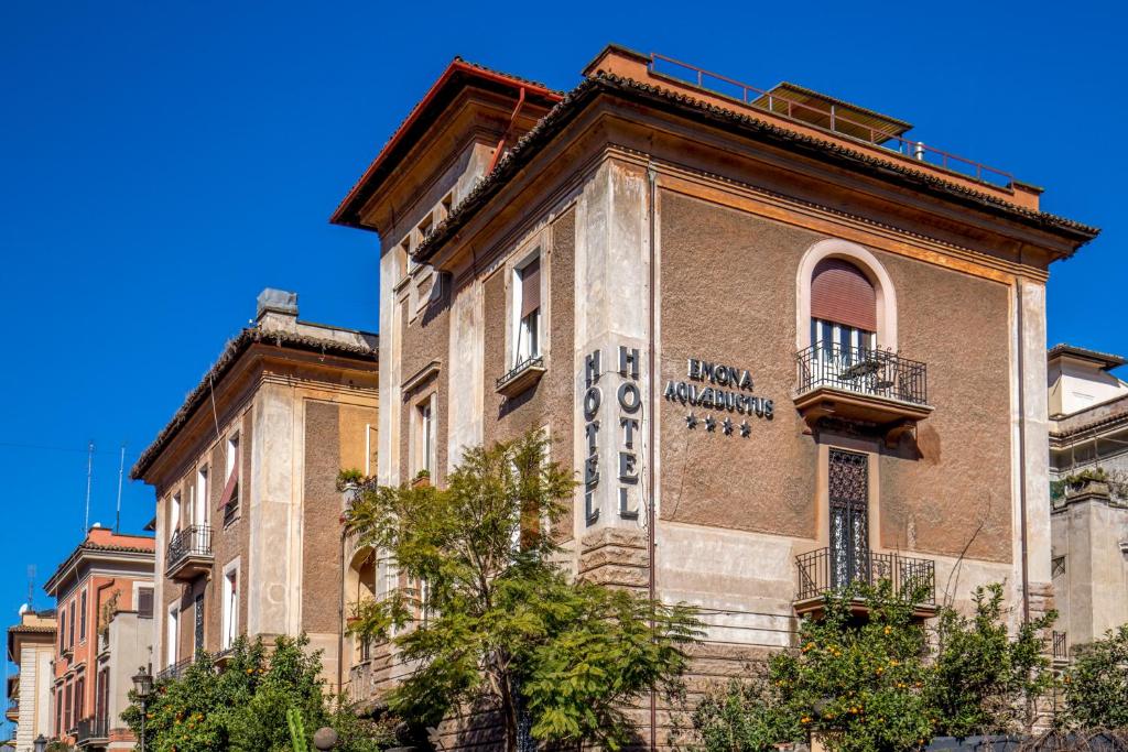 Budova, kde se hotel nachází