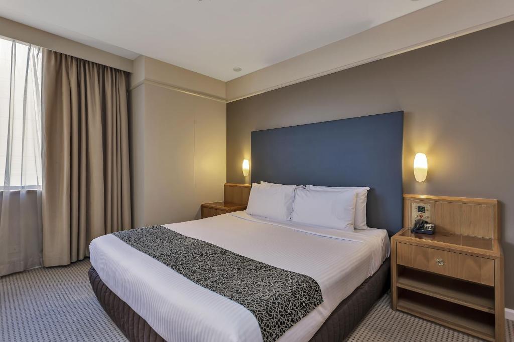 Stamford Plaza Adelaide - Junior Suite Con Baño De Spa