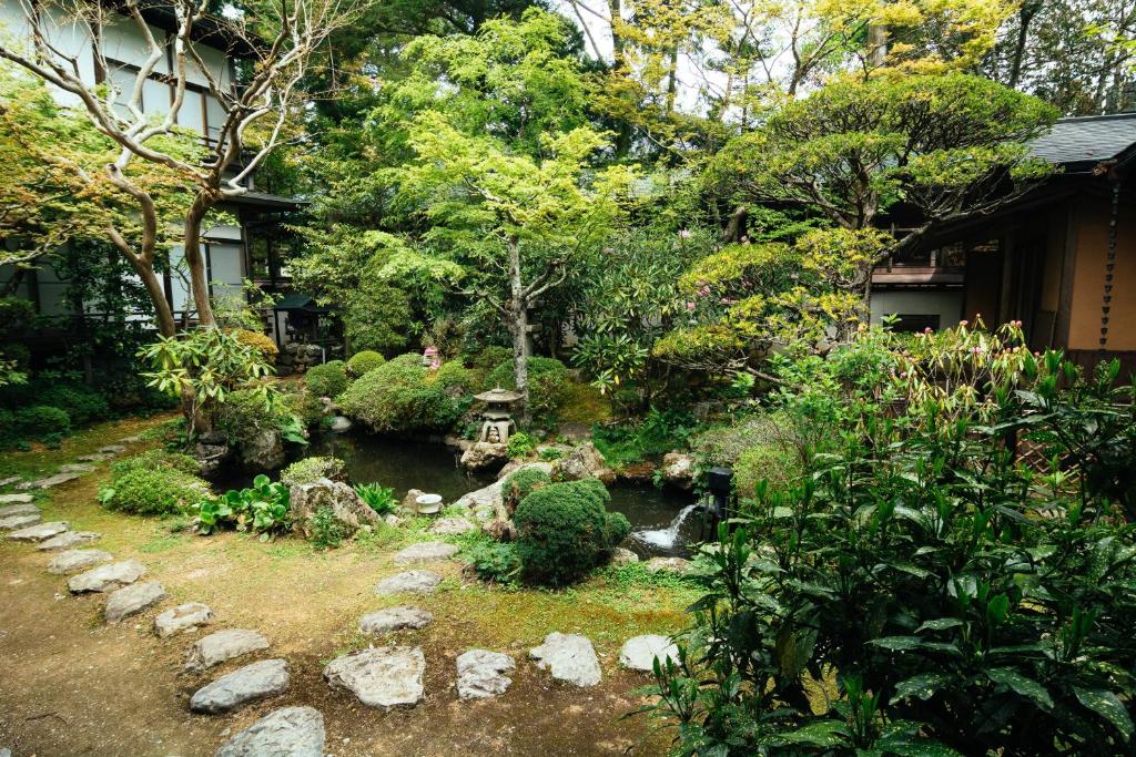 Zahrada ubytování 高野山 宿坊 増福院 -Koyasan Shukubo Zofukuin-