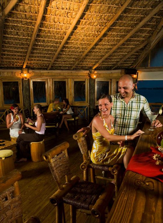 Hosté ubytování VIK Hotel Cayena Beach All Inclusive