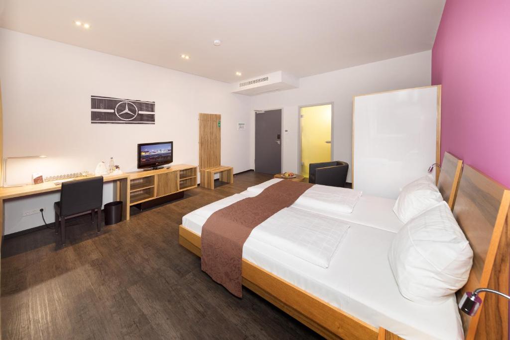 AMH Airport-Messe-Hotel Stuttgart - Улучшенный Плюс.