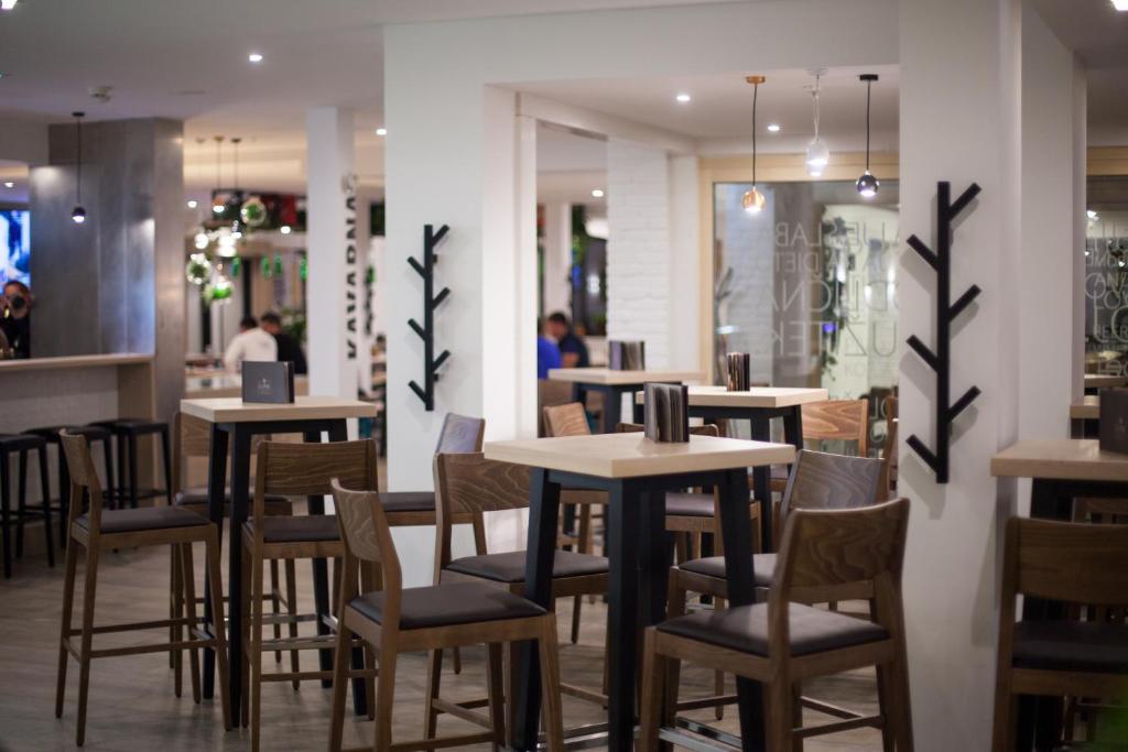 Restaurace v ubytování Glamping Olimia Adria village